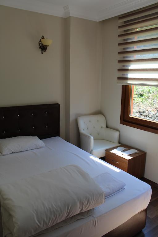Oz-Ay Hotel Sürmene Rom bilde
