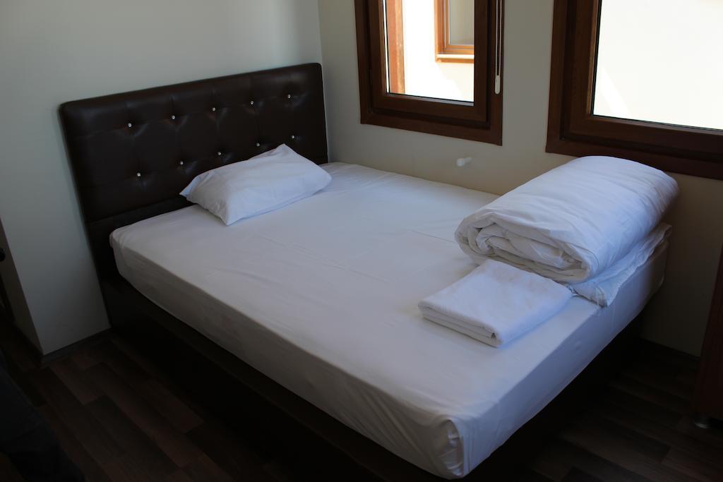 Oz-Ay Hotel Sürmene Rom bilde